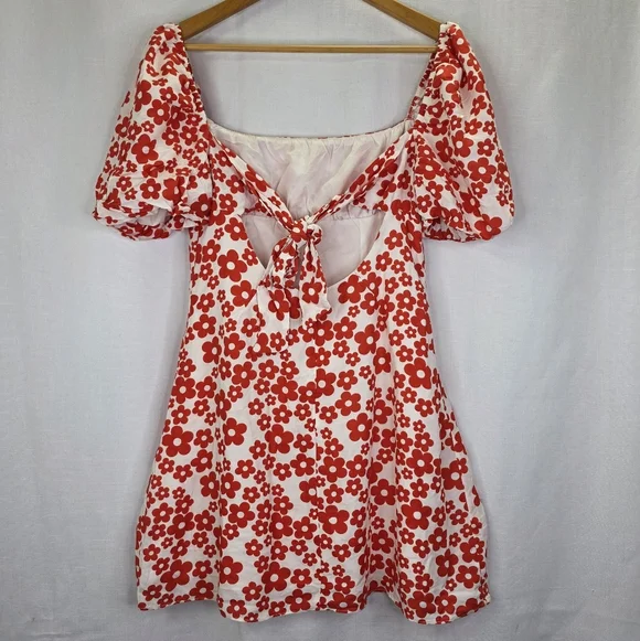 Nwt Glamorous Women's Red Mini Dresses Tie Puff Sleeve Floral Mini Dress Size 12 - Picture 9 of 16